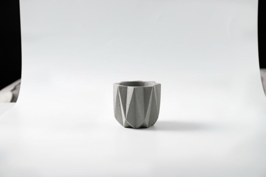 The Good Find Shop Nordic Matte Cement Flower Pot – Indoor & Outdoor Planter