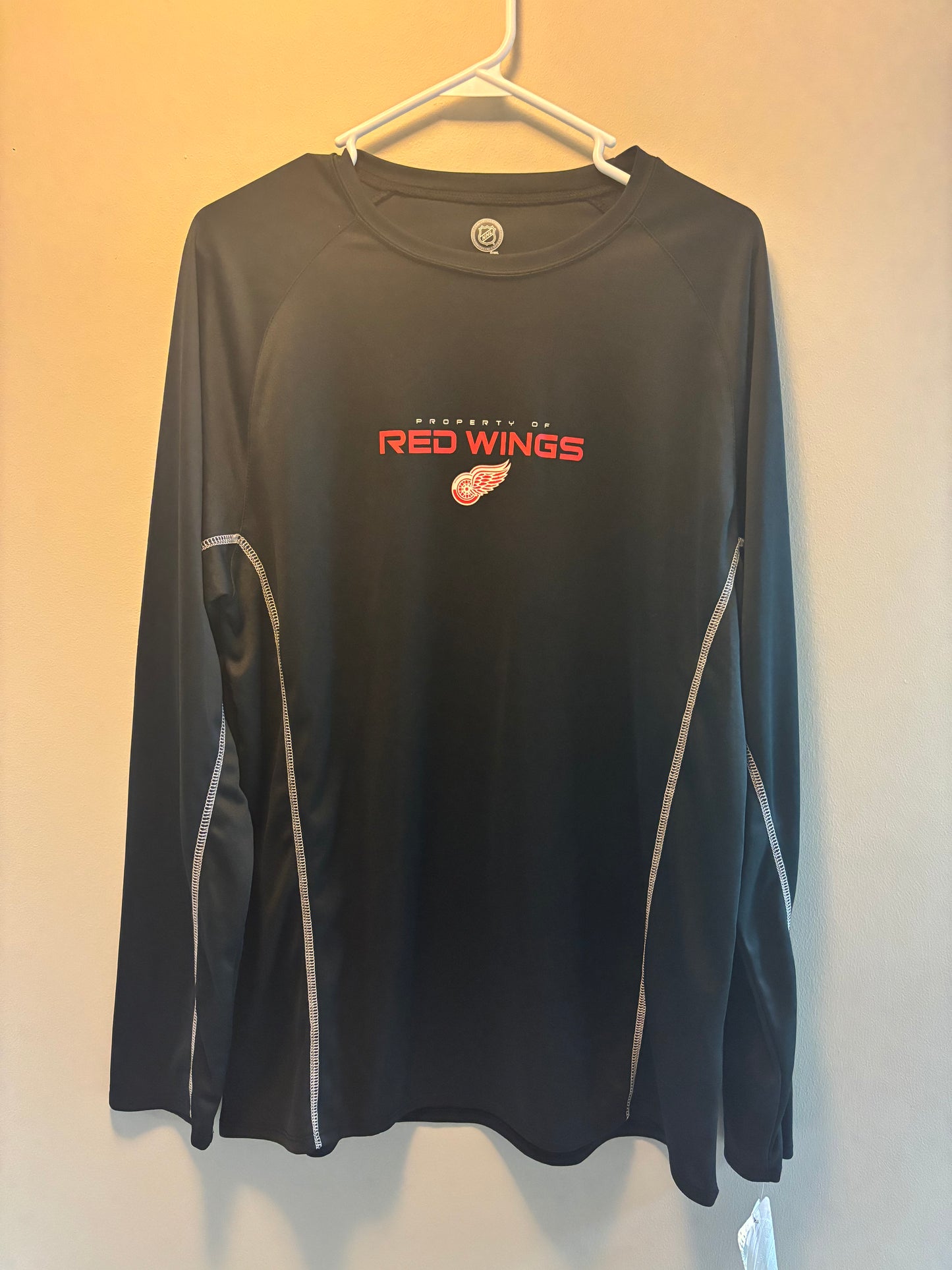 NHL x Redwings Long Sleeve *NEW*